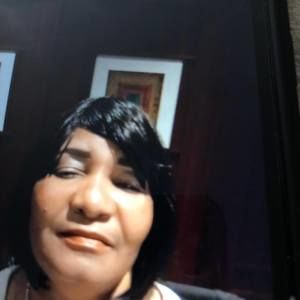 Meet your Posher, Marie carline